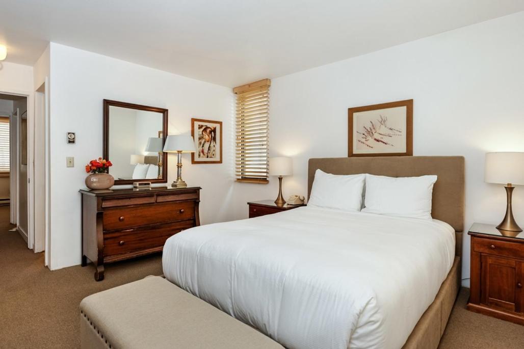 Riverview Unit 8, All The Essentials Riverside Condo With Access To Pool & Hot Tub Aspen Extérieur photo
